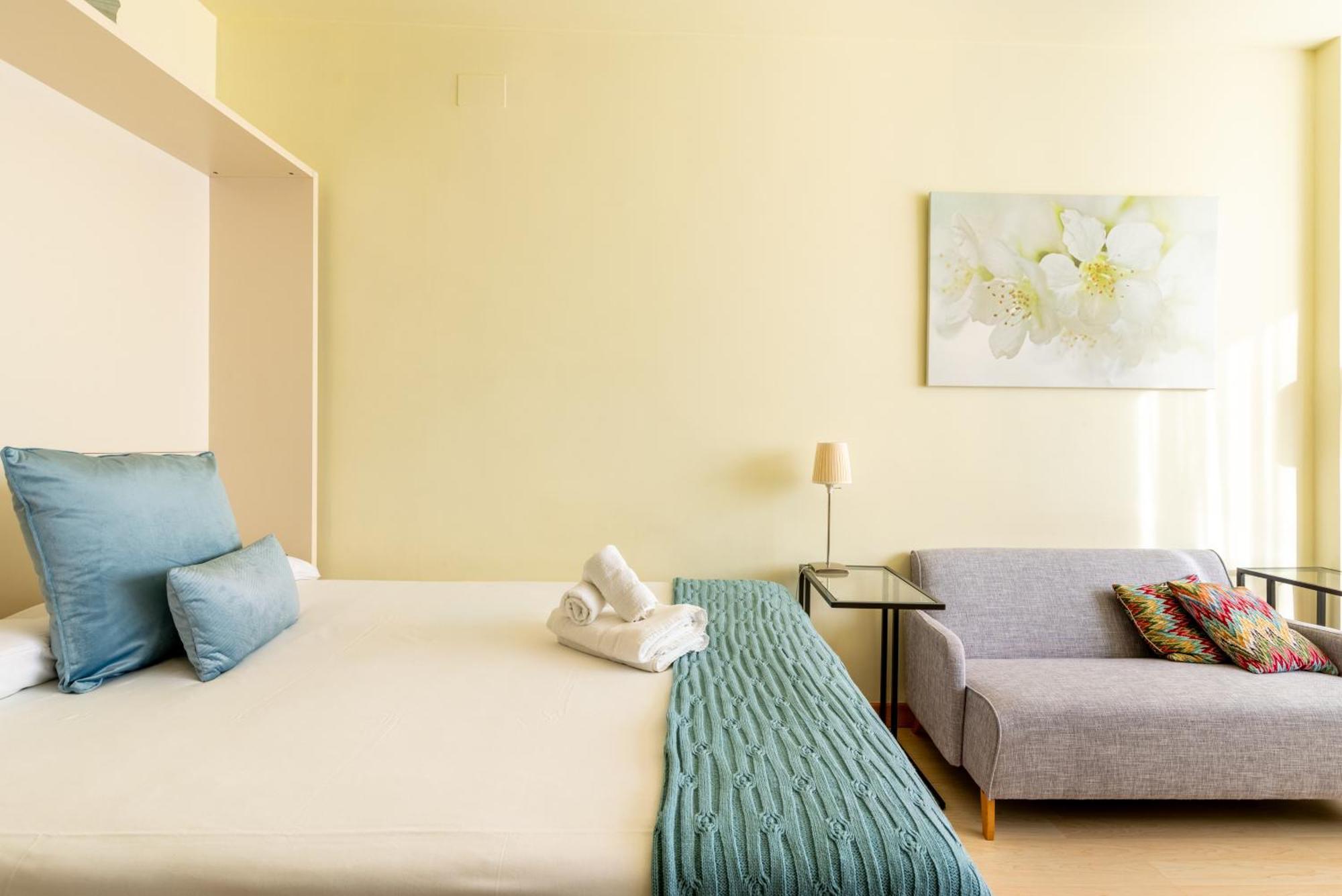 Holi-rent Martin Apartment Seville